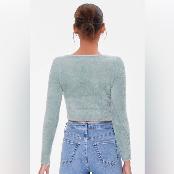 Fuzzy Cropped Cardigan Sweater SM - Picture 2 of 7